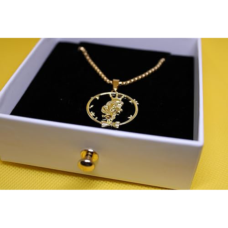 Paloma Beauty World’s Stainless Steel 18K Gold Plated Choker Necklace Queen Necklace for Her with Pendant for Mother’s Day Gifts for Women Girls Graduation Gifts for Her Gifts for Mom Wife Girlfriend Bestie Daughter