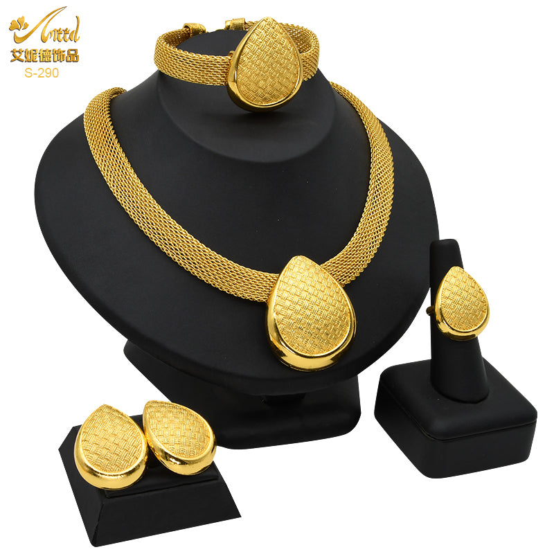 Gold Luxury Jewelry Set